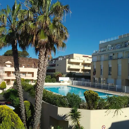 Grand Parc De Vaugrenier - Climatiseur - Terrasse - Piscine * Villeneuve-Loubet