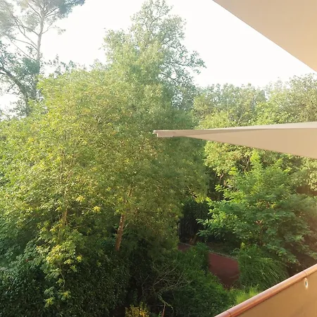 Grand Parc De Vaugrenier - Climatiseur - Terrasse - Piscine * וילנב-לובה